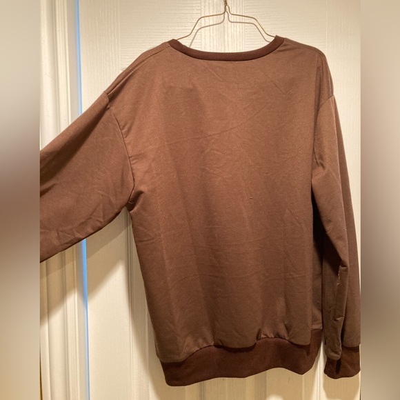 New York Sweater - Picture 2 of 2